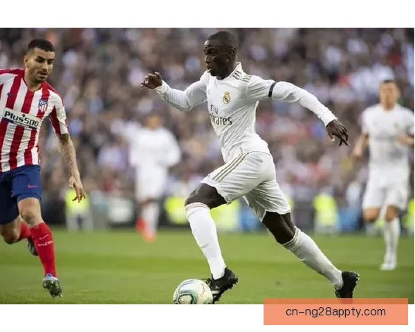 伯纳乌维尼和解阿韦洛亚立功